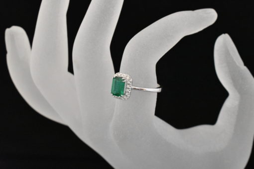 Emerald 18k white gold ring - lorraine fine jewelry