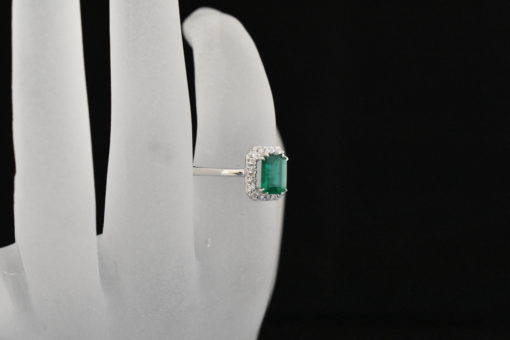 Emerald 18k white gold ring - lorraine fine jewelry