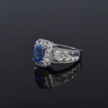 18k white gold GIA Certified Sapphire ring - Lorraine Fine Jewelry