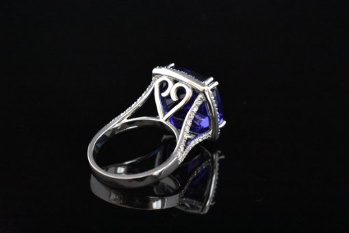 AAA Natural Tanzanite Ring - Lorraine Fine Jewelry